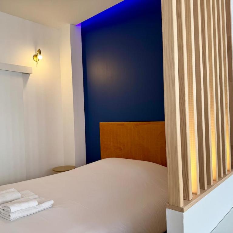 Wellness Suite Ponsardin 1 - Reims Centre - Appartement Supérieur avec Sauna - 8
