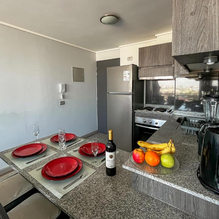 Loica Host - Smart - Two-Bedroom Apartment with Balcony - 3