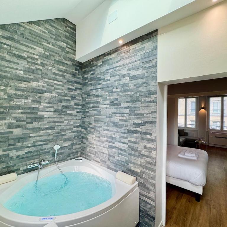 Wellness Suite Ponsardin 2 - Reims Centre - Apartamento Superior con sauna - 3