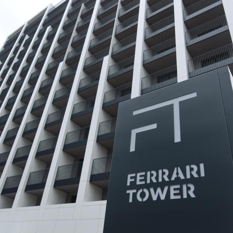 Ferrari Tower - Camera Matrimoniale Standard - 1