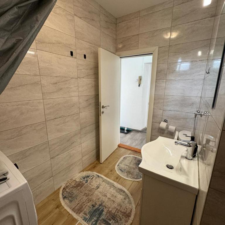 Kalemegdan - Apartments - Apartman sa 1 Spavaćom Sobom, Balkonom i Pogledom na Grad - 10