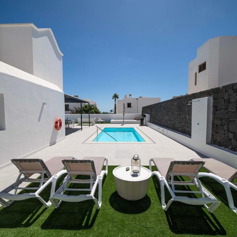 Marisa, modern 3 bed villa with AC & WIFI - Villa - 10