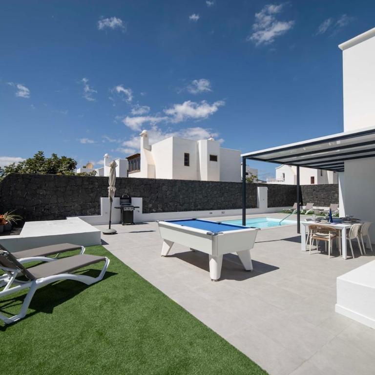 Marisa, modern 3 bed villa with AC & WIFI - Villa - 7
