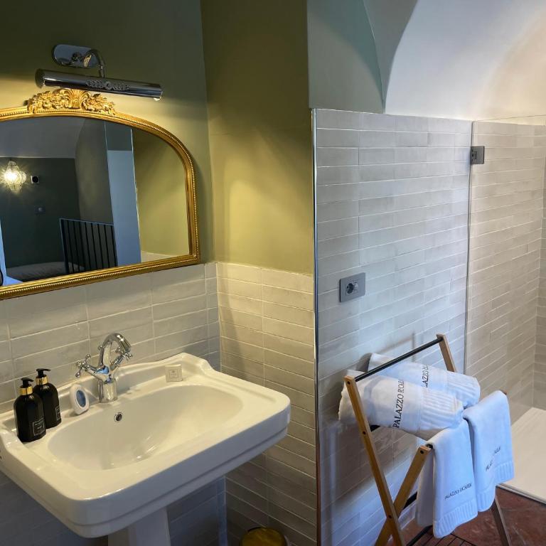 Boutique Hotel Palazzo Ricardi Imperia con Spa, piscina e parcheggio - Camera Matrimoniale con Vista Giardino - 4