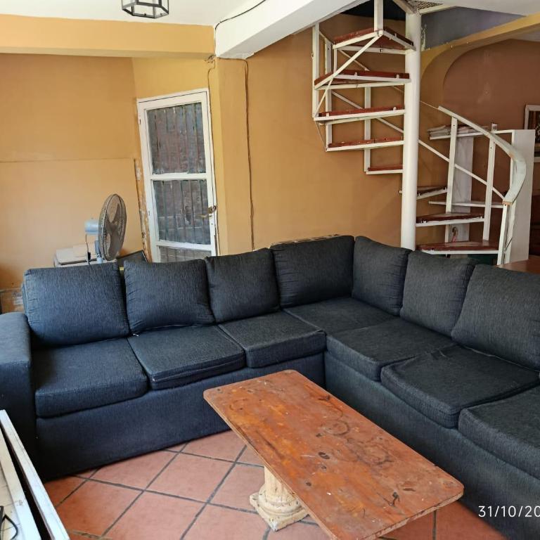"Mi Casa" en Jujuy con piscina - Six-Bedroom House - 8