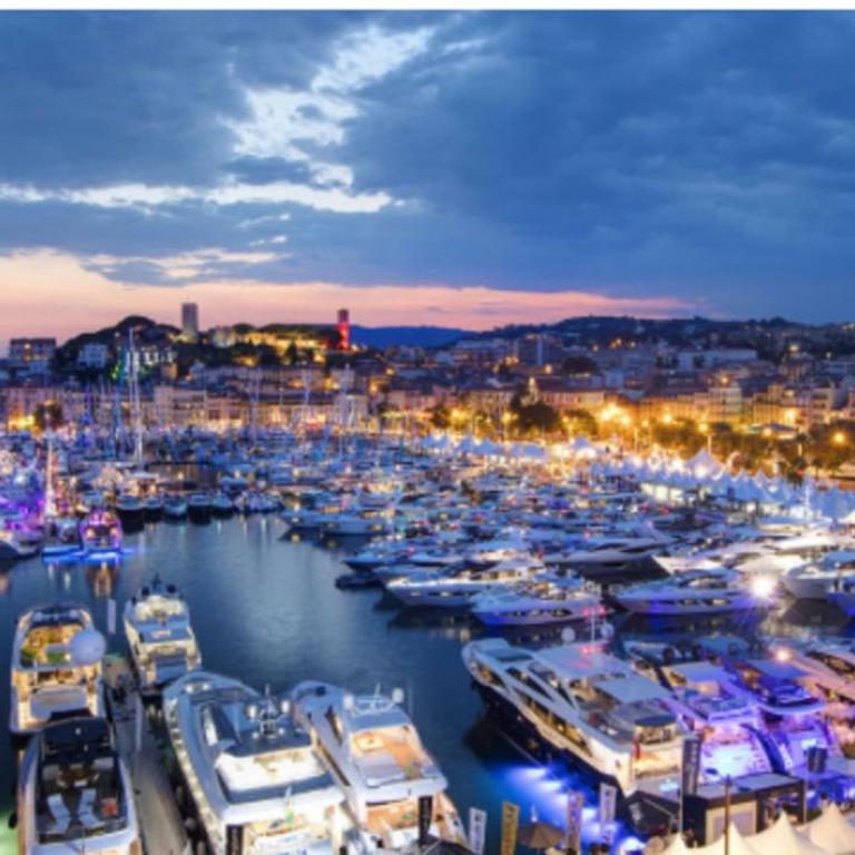 The Elegant Cannois Stylish Studio with Balcony - Cannes hyper centre - Appartement - 19