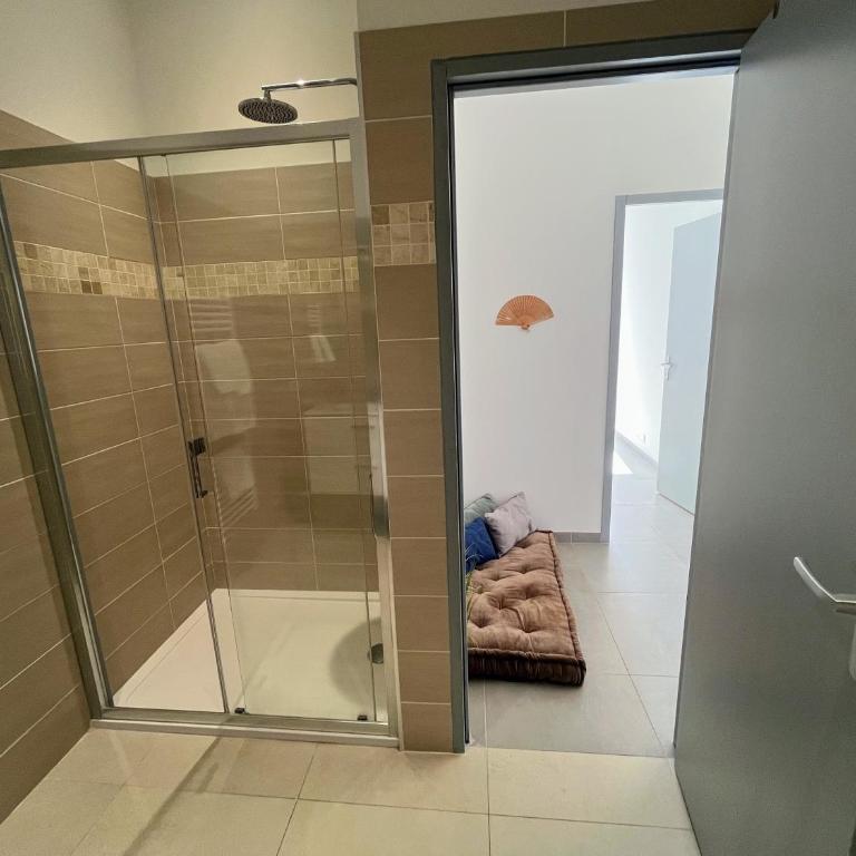 Bel appartement avec piscine à 2 pas de la mer - Appartamento con 2 Camere da Letto e Vista Mare - 20