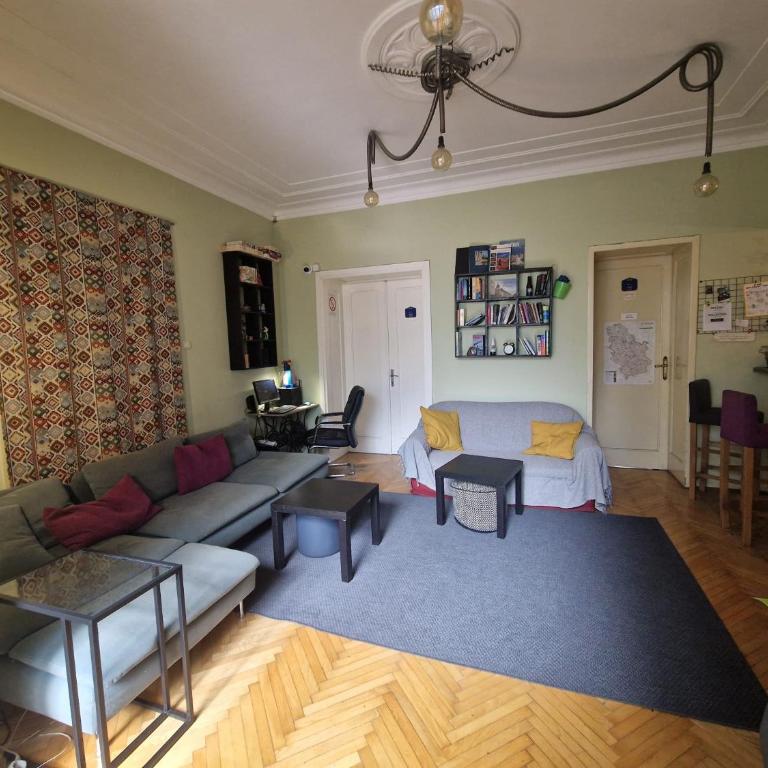 HostelChe Hostel - Krevet u Četvorokrevetnoj Mešanoj Spavaonici - 20