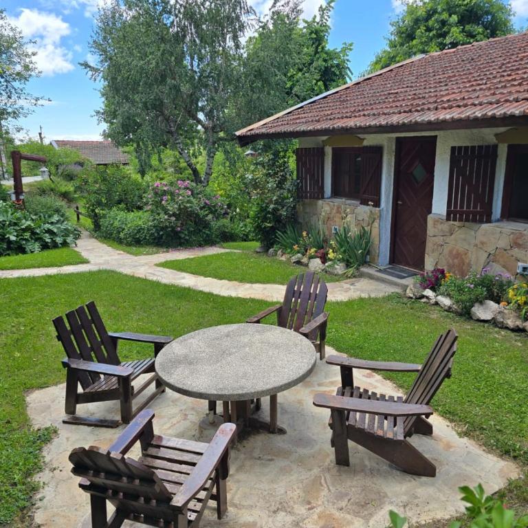 Hotel La Cumbrecita - Deluxe Bungalow with Garden View - 1