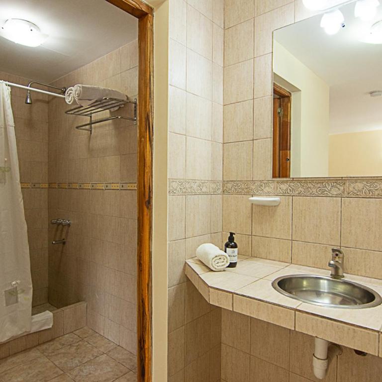 Hostel Pioneros del Valle - Habitación Doble Estándar - 3