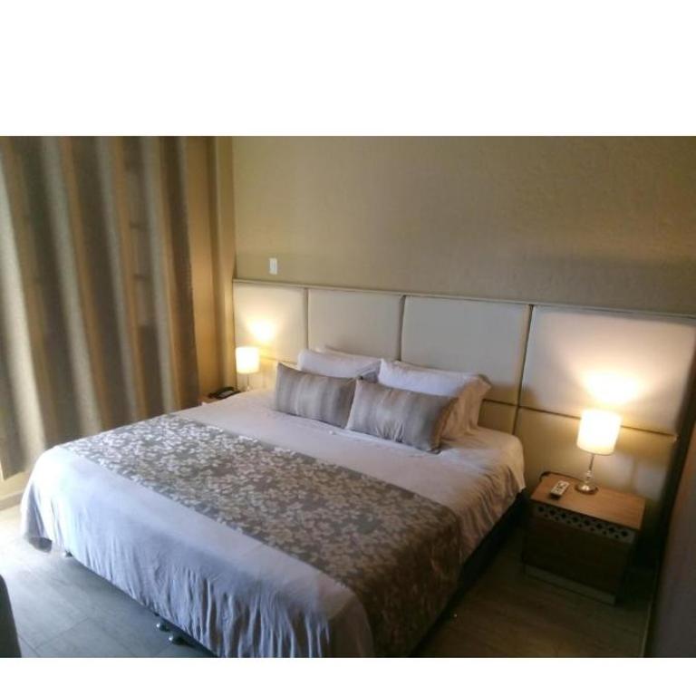 Hotel Salento Plaza - Habitación Deluxe con cama extragrande - 1