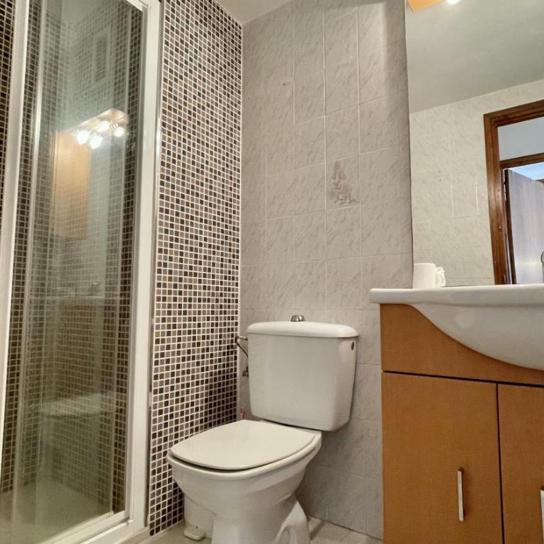 Cala Montgo 25 - Apartamento de 2 dormitorios con vistas al jardín - 11