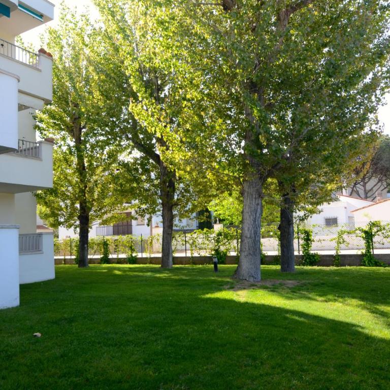 Cala Montgo 25 - Apartamento de 2 dormitorios con vistas al jardín - 26