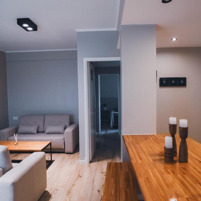 Check and Home - Gran Colon - 8 huéspedes a estrenar en zona centro - Two-Bedroom Apartment - 3