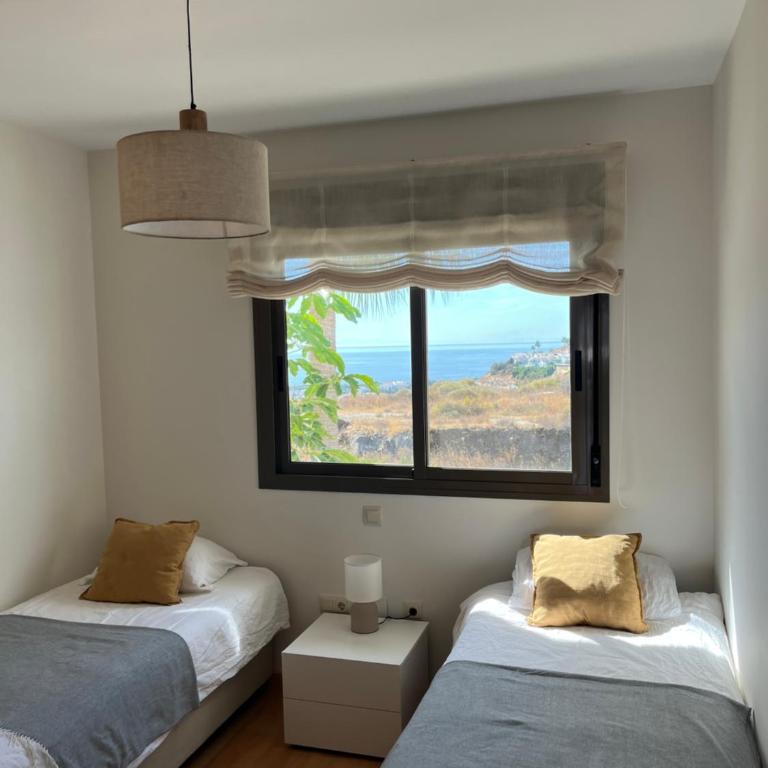 Enjoy 3 in 1 - Sea, Golf and Mountains - Two-Bedroom Apartment - 10
