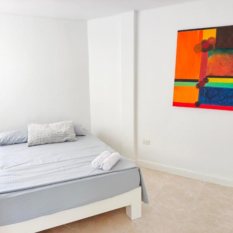 Apartamento moderno y cómodo - A 5 minutos de la Playa - Two-Bedroom Apartment with Mountain View - 17