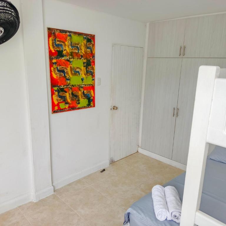Apartamento moderno y cómodo - A 5 minutos de la Playa - Two-Bedroom Apartment with Mountain View - 19