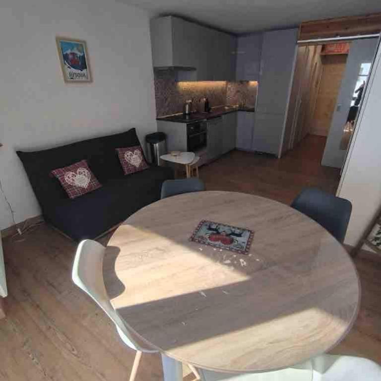 Très beau studio pieds des pistes tout rénové - Appartement 1 Chambre - 14