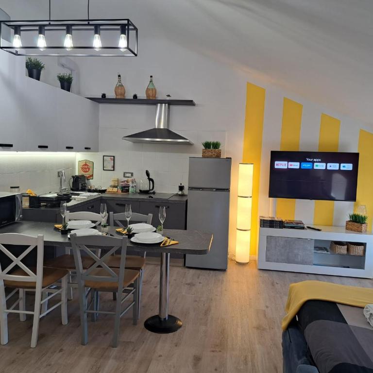 The way to trieste bikes storage - Appartamento con 1 Camera da Letto - 2