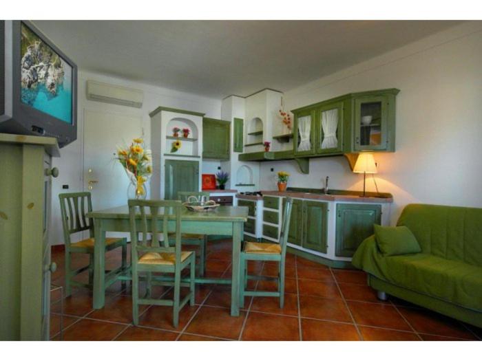 Harbor View - Two-Bedroom Apartment - 7
