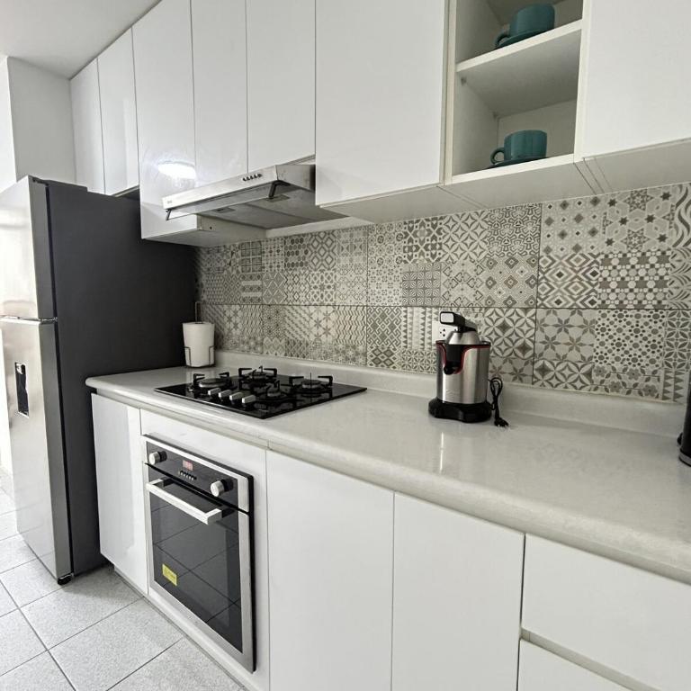 Miraflores TOP! Close to the Sea and Parque Kennedy - Apartment - 4
