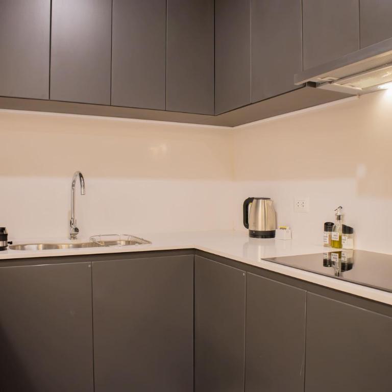 Relaxing 3BR Balcony in Vibrant Miraflores - Apartamento de 3 dormitorios - 4