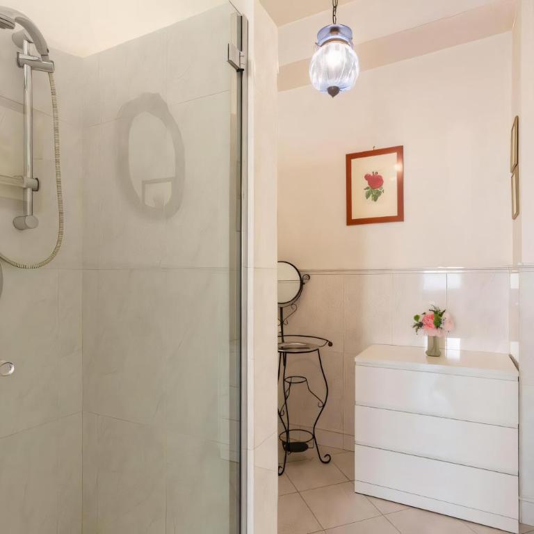 Mercato delle Erbe Luxury Apartment Jacuzzi & View Bologna - Appartamento Deluxe con 4 Camere da Letto - 20