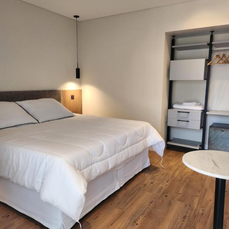 Silver Living Palermo - Deluxe Double Room - 4