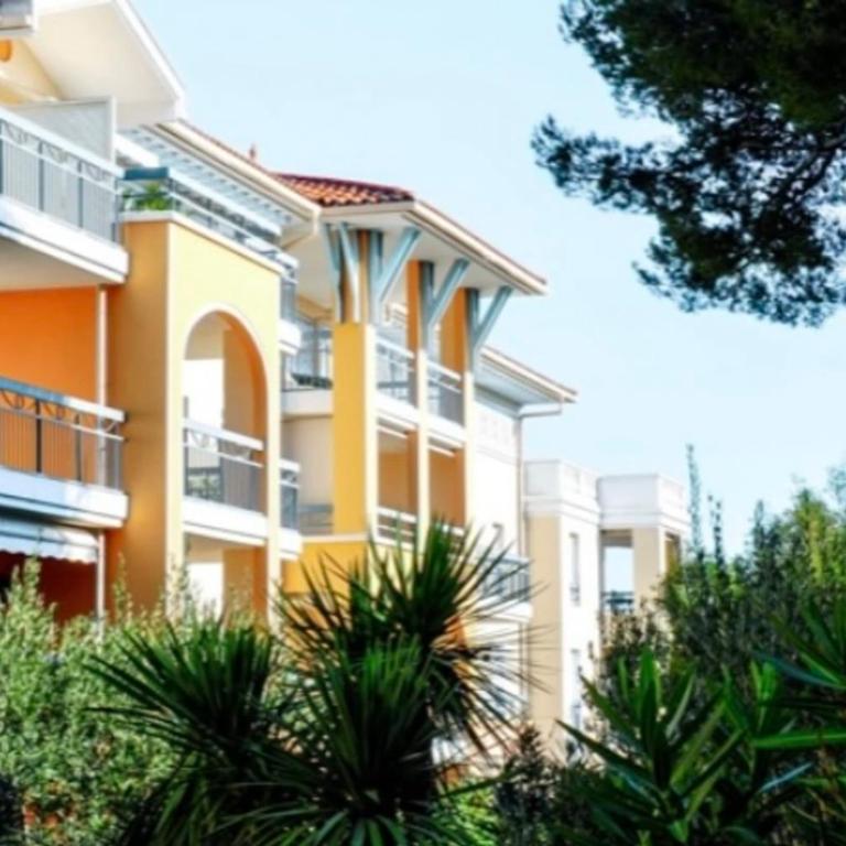 Résidence standing - T2 terrace with pool - Apartamento - 13