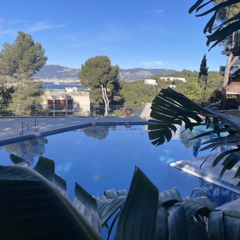 Vue mer incroyable, piscine, tennis et accès plage - 3 chambres - Apartment mit 3 Schlafzimmern und Hafenblick - 29