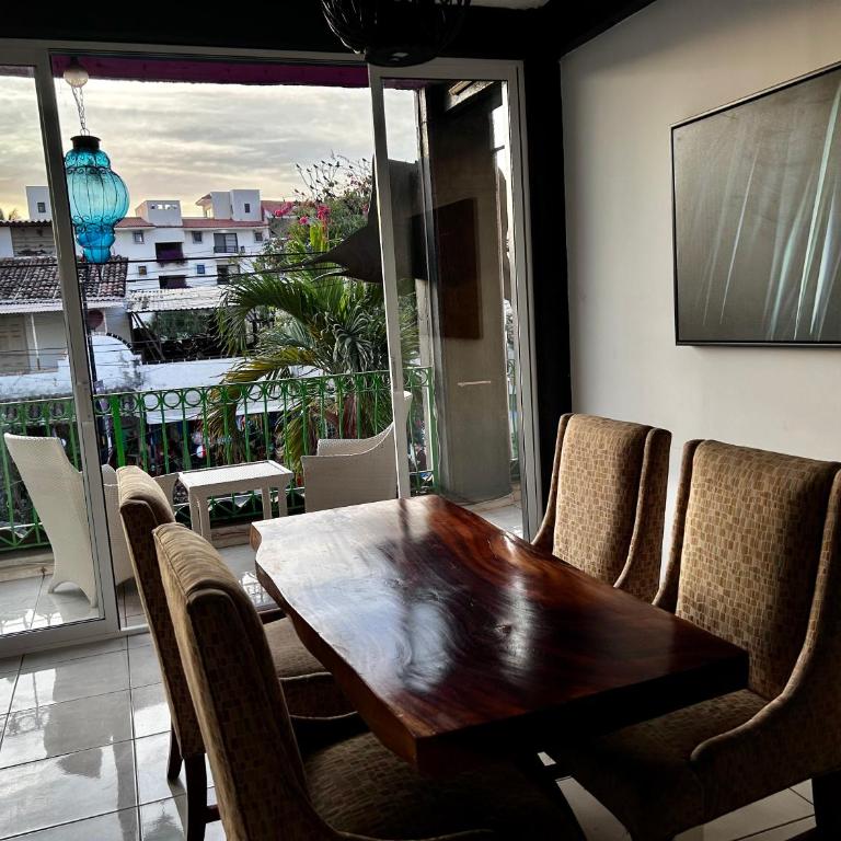 3BR Centro amplio a 1 cuadra playa - Apartamento de 3 dormitorios con vistas - 8