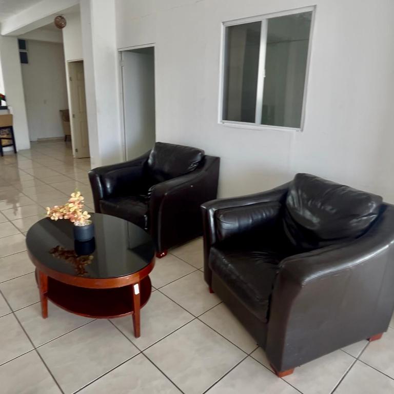 3BR Centro amplio a 1 cuadra playa - Apartamento Premium de 3 dormitorios con balcón - 9