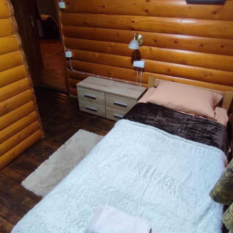 GUEST HOUSE PRIVAL.CLUB - Dvokrevetna Soba sa Zasebnim Krevetom i Sopstvenim Kupatilom - 5