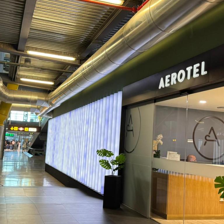 Aerotel Madrid Airport - Terminal 4 - Habitación Doble Deluxe - 2