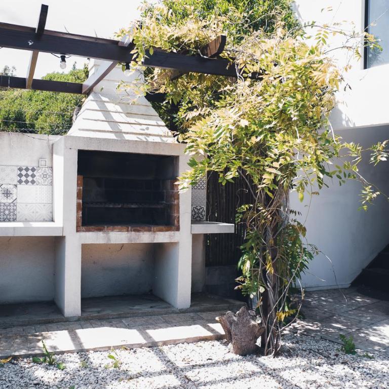 Check and home - Chapa II - 4 huéspedes con patio y parrilla - Two-Bedroom House - 11