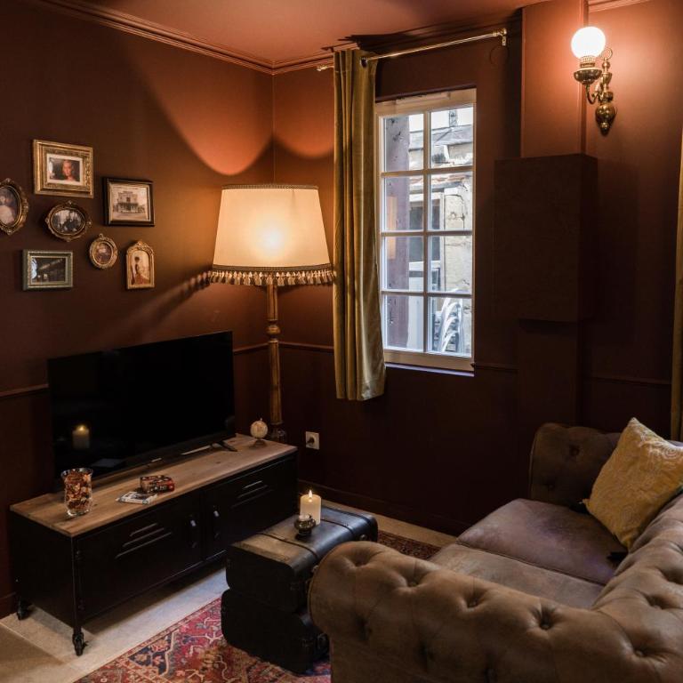 Suite feutrée des années 20 centre Historique - Apartment mit 1 Schlafzimmer - 4