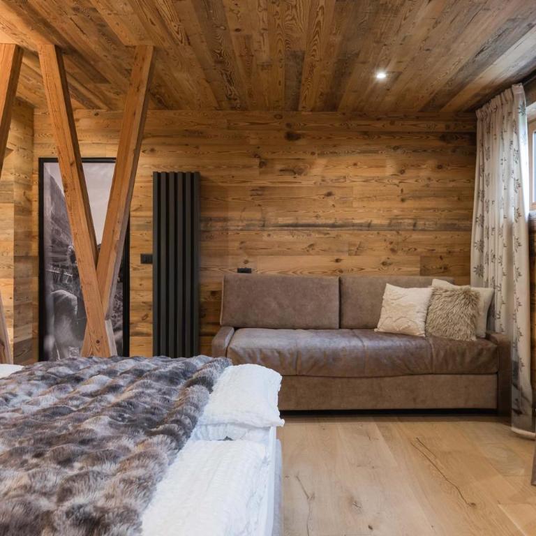 Suite Chalet Stella Margherita - Camera Matrimoniale con Bagno Privato - 1