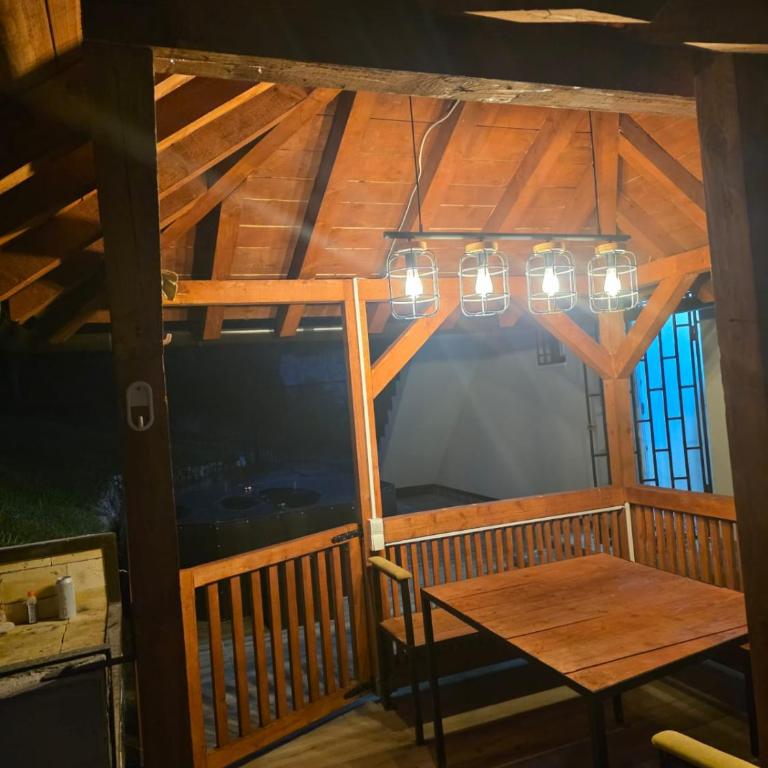 Vila Emani - Kuća sa 1 Spavaćom Sobom - 4