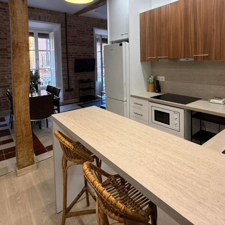 Apartamentos Mesones Catedral - Two-Bedroom Apartment with Balcony - 18