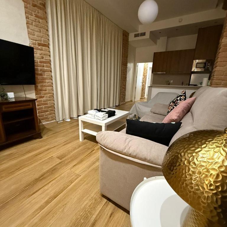 Apartamentos Mesones Catedral - One-Bedroom Apartment with Balcony - 15