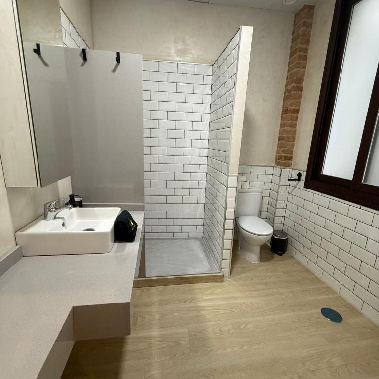 Apartamentos Mesones Catedral - Studio with Balcony - 14