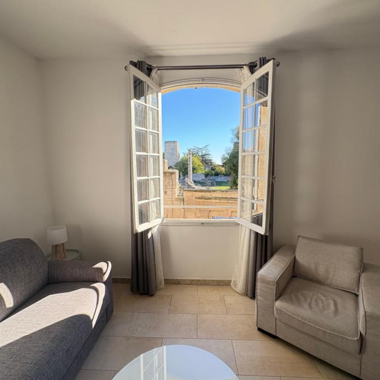 Holiday in Arles -Appartement du Théâtre Antique - One-Bedroom Apartment - 5