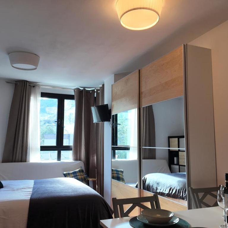 Apartamento Premium Snow Gorbea - Vistas a pistas, wifi y parking gratis Zona Baja - Apartamento de 2 dormitorios - 5