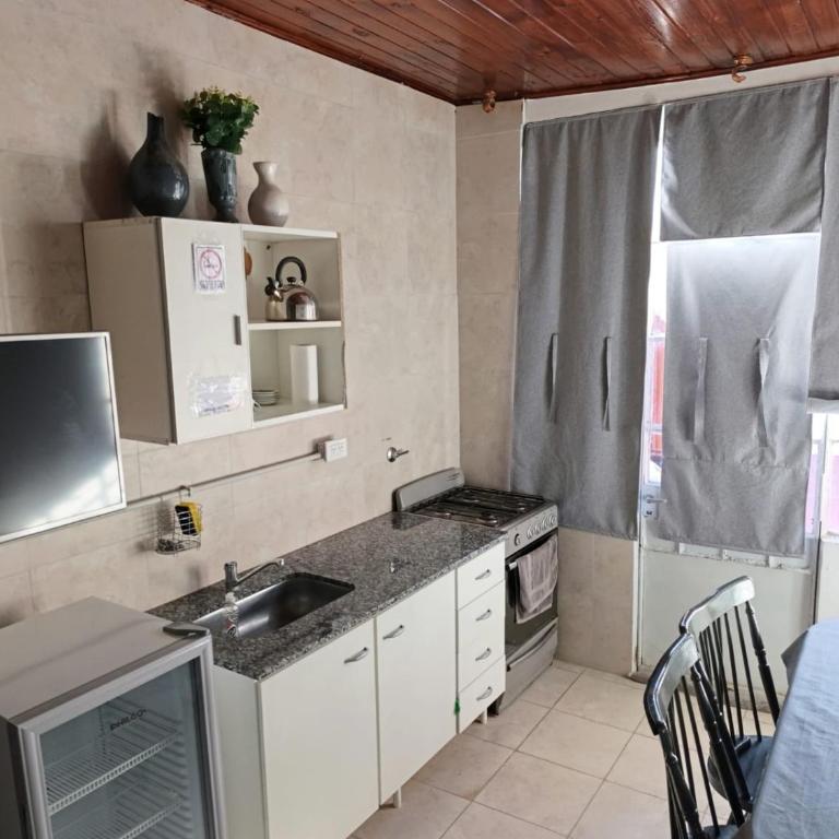 4 de abril Tandil- Zona Centro - Apartamento de 2 dormitorios - 1