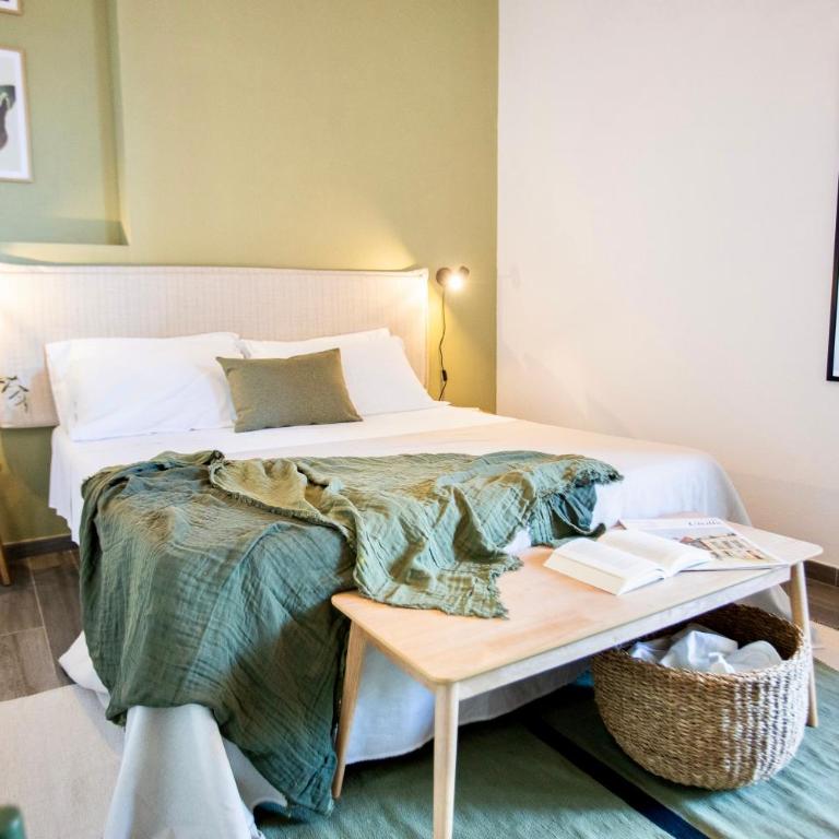 Tenuta Amostuni-Country House - Camera Matrimoniale/Doppia con Letti Singoli con Letto Supplementare - 2