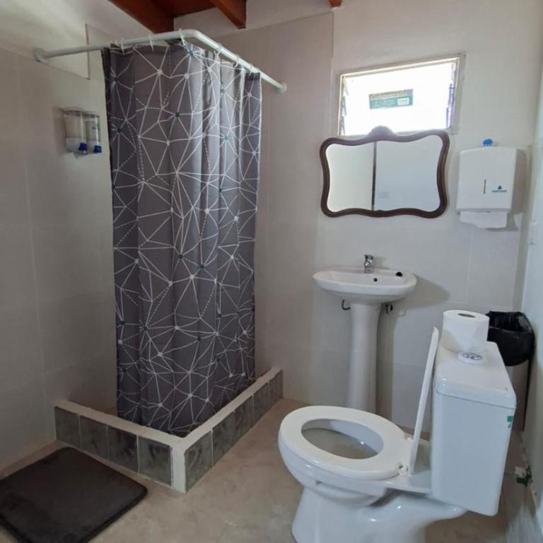 Posada Ruta 65 - Family Room with Private Bathroom - 7