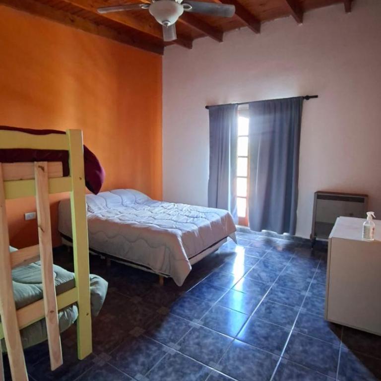 Posada Ruta 65 - Family Room with Private Bathroom - 1