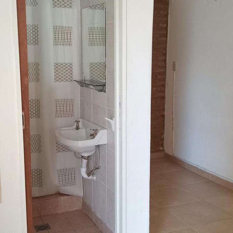 Alojamiento viajeros - Habitación Doble - 1 o 2 camas - 13