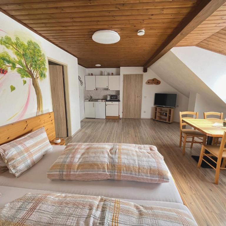 Hotel Gasthof Seeblick - Apartment mit 1 Schlafzimmer - 3