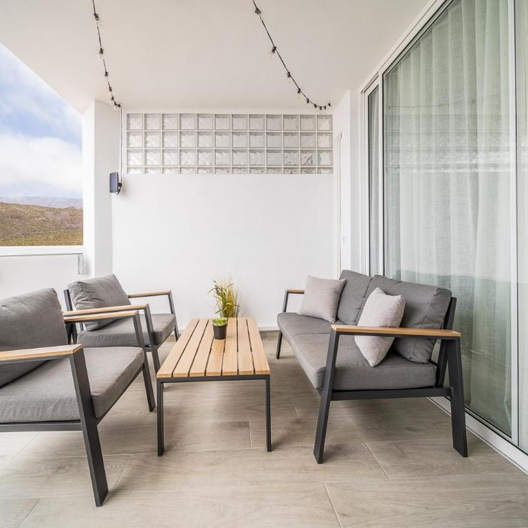 Skyview Apartment - Two-Bedroom Apartment - 28